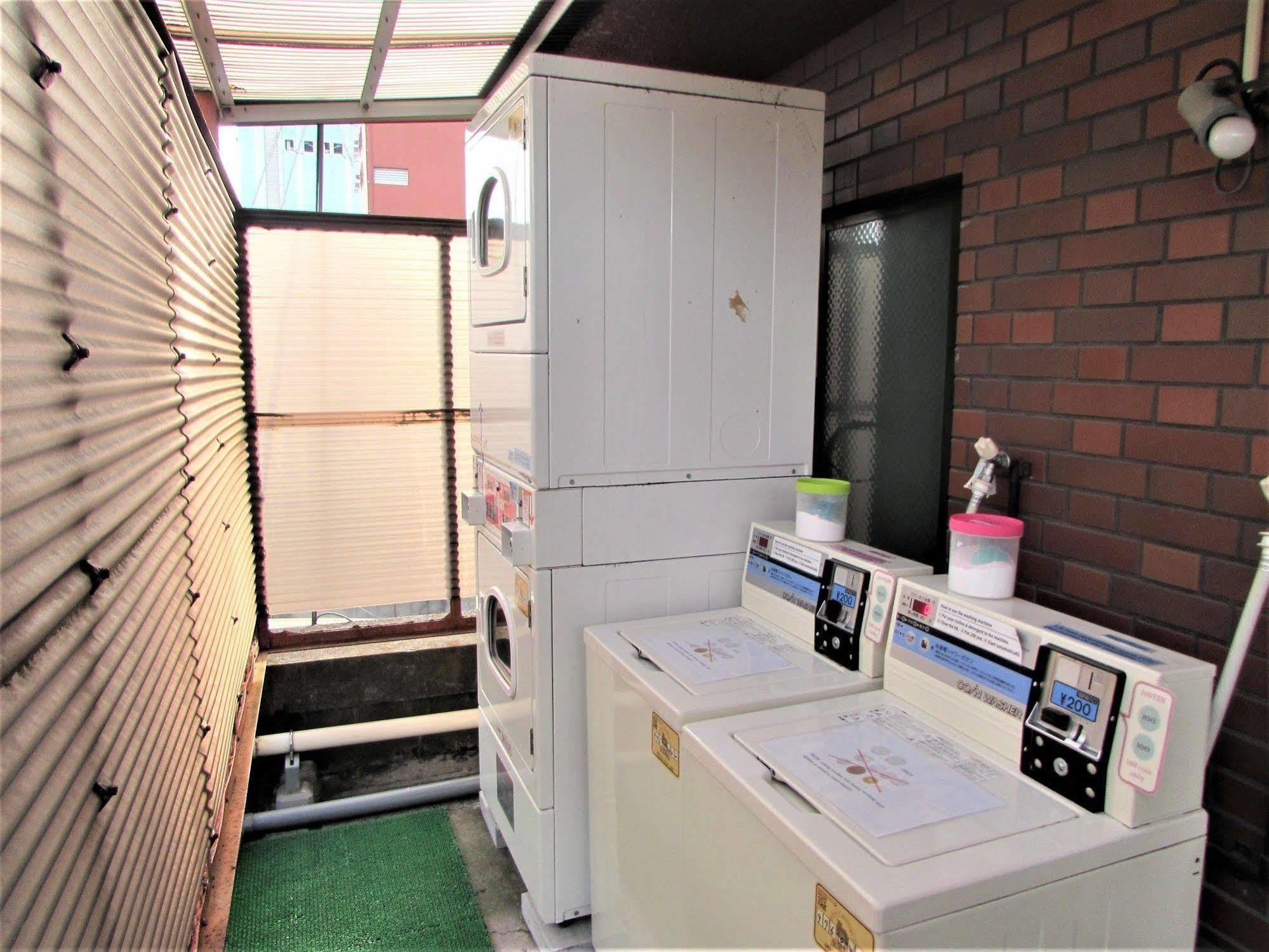 Отель Khaosan Tokyo Laboratory Экстерьер фото